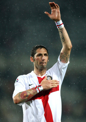 赛前发高烧，普利希奇比赛当天和球队会合并替补双响导演逆转（赛前高烧仍出战，普利希奇赛日与队会合替补梅开二度助逆转）