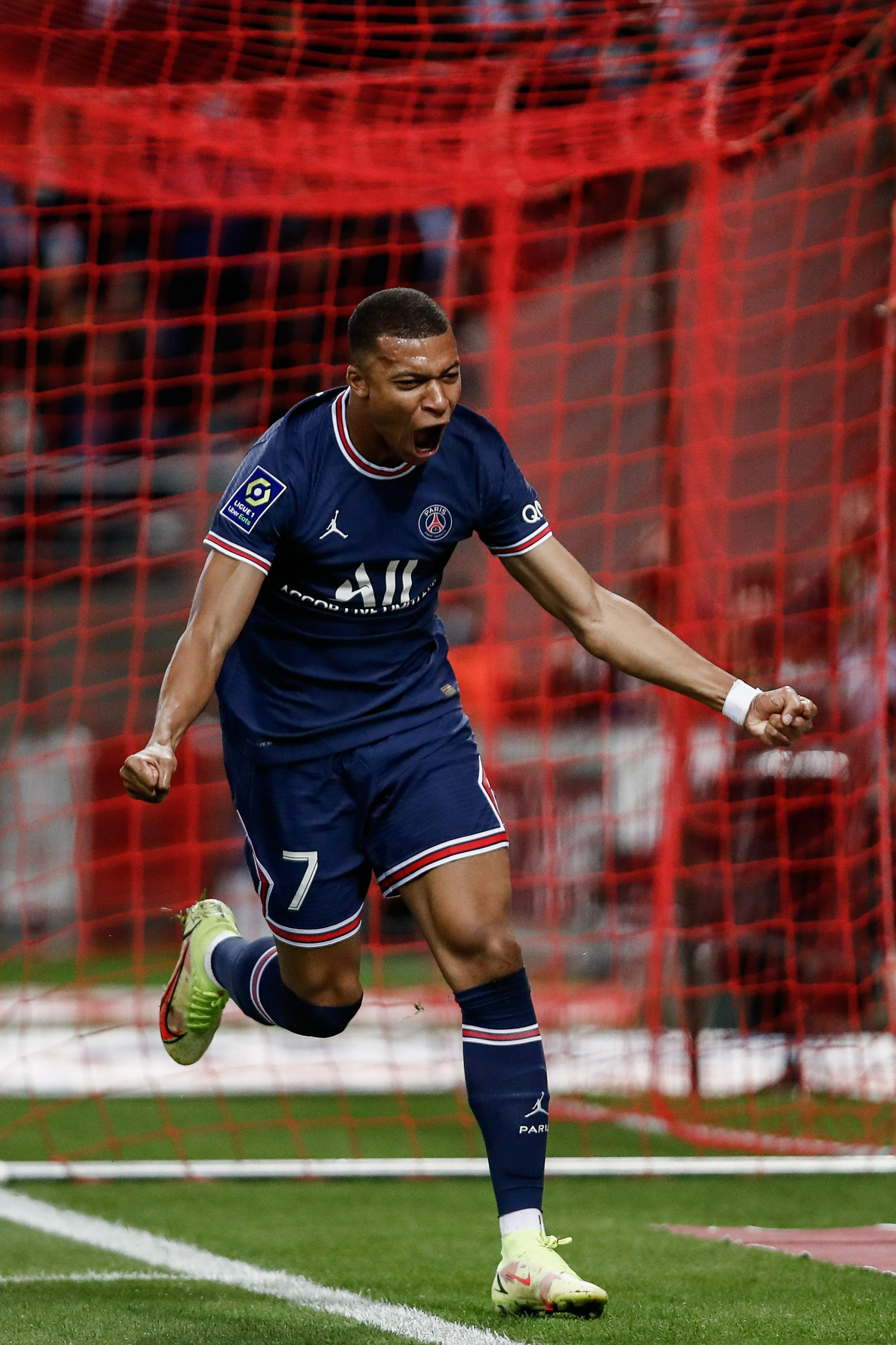 佩杜拉：尤里奇面临下课风险，对阵马赛和萨索洛将不容有失（佩杜拉：尤里奇帅位告急，战马赛与萨索洛不容闪失）