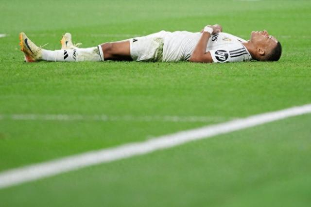 FIFA年度最佳门将候选：多纳鲁马、阿利松、什琴斯尼在列（FIFA年度最佳门将候选名单出炉：多纳鲁马、阿利松、什琴斯尼入选）