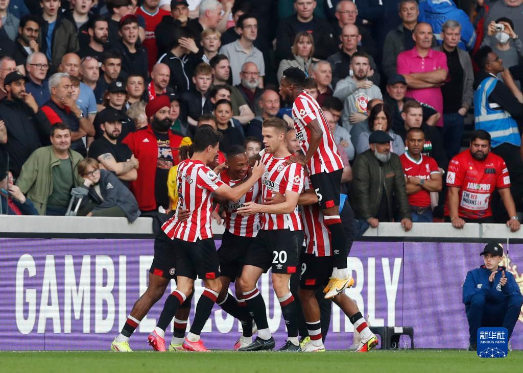 CBA俱乐部杯-上海首战39分大胜四川 山西山东开门红（CBA俱乐部杯：上海首秀39分狂胜四川，山西山东齐迎开门红）