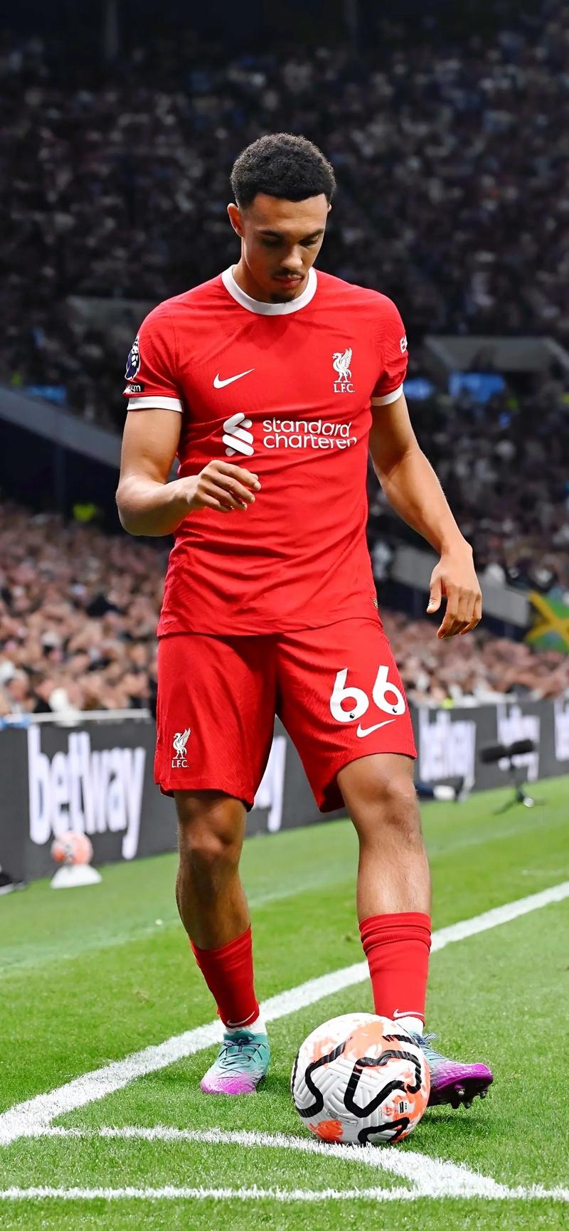 徐正源痛心中超排名，呼吁拯救中国足球尊严（徐正源为中超排名揪心，呼吁挽回中国足球尊严）