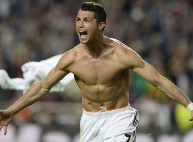 劳塔罗7个自然年意甲进球数上双，成为国米队史第四人（劳塔罗7个自然年意甲进球两位数，成国米队史第4人）