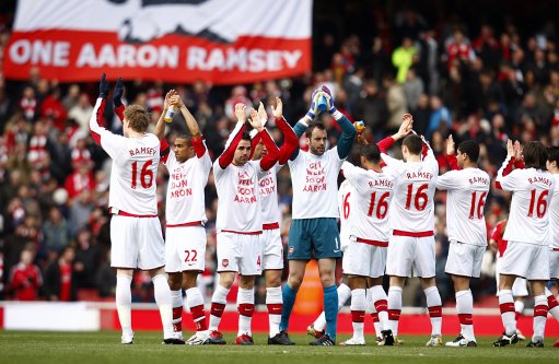 52岁，雷科莱塔主席比达尔打破巴拉圭甲级联赛最年长出场纪录（52岁雷科莱塔主席比达尔刷新巴拉圭甲级联赛最年长出场纪录）